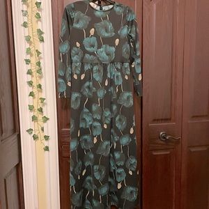 Long Sleeve Emerald Green Floral Maxi Dress